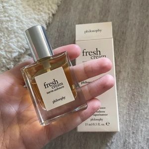 Fresh cream cashmere philosophy